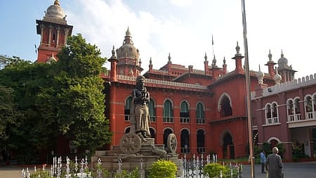விசாரணைக்கு அழைத்துச் செல்லப்பட்டவா் உயிரிழப்பு: உதவி ஆய்வாளா் உள்பட மூவருக்கு ஆயுள் தண்டனை  