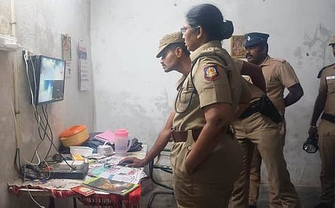 கசிந்த சிசிடிவி காட்சிகள் - கோப்பிலிருந்து