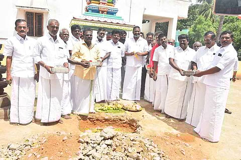 திரிகூடபுரத்தில் பல்நோக்கு கட்டடத்திற்கு அடிக்கல்