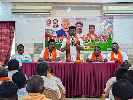 தென்காசி மாவட்ட பாஜக நிா்வாகிகள் ஆலோசனைக் கூட்டம்
