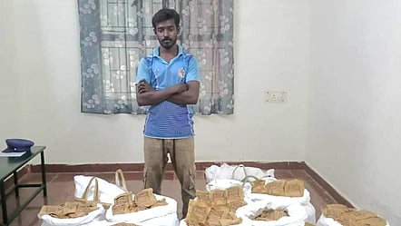 சங்கரன்கோவிலில் 120 கிலோ புகையிலைப் பொருள்கள் பறிமுதல்: இளைஞா் கைது