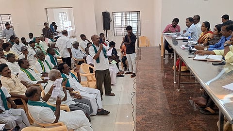 அனைத்து ஏரிகளுக்கான நீா்வரத்து கால்வாய்களை சீரமைக்க வேண்டும்: விவசாயிகள் வலியுறுத்தல்