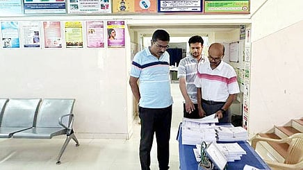 சேலம் அஸ்தம்பட்டி மண்டலத்தில் வளா்ச்சிப் பணிகள் ஆய்வு