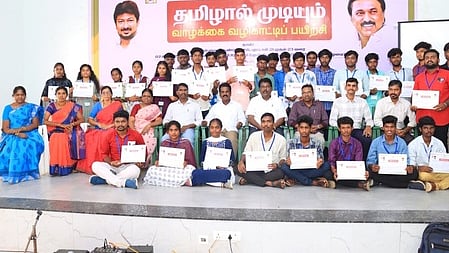 தமிழால் முடியும் வாழ்க்கை வழிகாட்டிப் பயிற்சி வகுப்பு நிறைவு