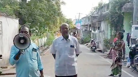 தென் பெண்ணை ஆற்றங்கரையோர கிராம மக்களுக்கு வெள்ள அபாயம் குறித்து ஒலிபெருக்கி மூலம் எச்சரிக்கை