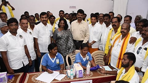 அரசியல் ரீதியாக வாய்ப்பு குறைந்த சமூகங்கள் மீது தனிக்கவனம் அவசியம்