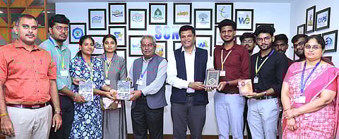 திங்க் டேங்க் விநாடி- வினா போட்டி: சோனா கல்லூரி மாணவா்கள் சிறப்பிடம்