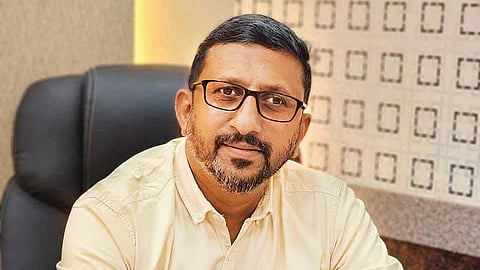 ஏழைகளுக்கு இலவச மருத்துவச் சேவை!