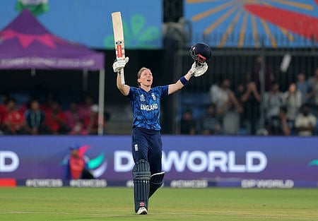 ஹீதா் நைட் 