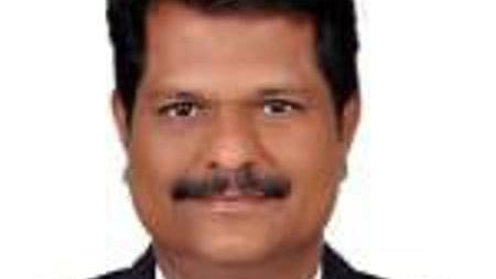 பேராசிரியா் வி.குமரேசன்