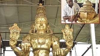 மாமல்லபுரத்தில் 21 அடி உயரத்தில் வடிவமைக்கப்பட்ட  தன்வந்தரி பெருமாள் சிலை.