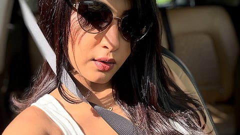 திவ்யா சுரேஷ் ராவ்