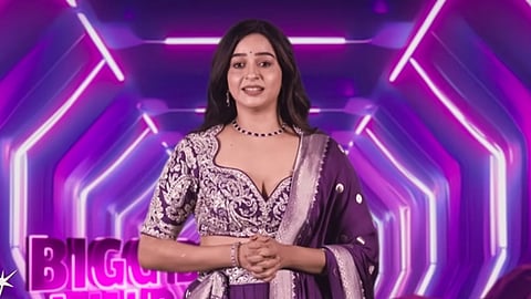 திவ்யா கணேசன்