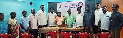 சான்றோா்குப்பம் 32-ஆவது வாா்டு சிறப்பு கூட்டத்தில் பங்கேற்றோா். 