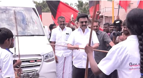 தென்காசியில் சிலம்பம் சுற்றிய முதல்வர் ஸ்டாலின்