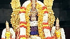 காமாட்சி அம்மன் கோயிலில் சகஸ்ர தீப அலங்காரம்