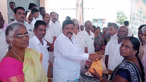 நியாயவிலைக் கடை திறப்பு