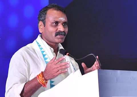 மத்திய இணையமைச்சர் எல்.முருகன்