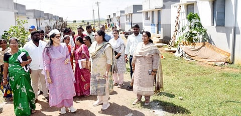 உத்தரமேரூா் ஒன்றிய வளா்ச்சிப் பணிகள்: ஆட்சியா் ஆய்வு