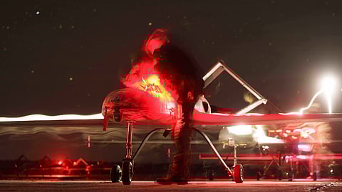 உக்ரைனின் ட்ரோன்கள் தயார்படுத்தப்படும் காட்சி