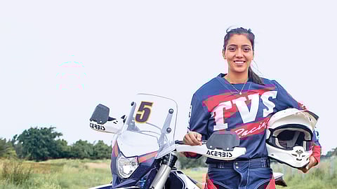 சாகசப் பெண்மணி...