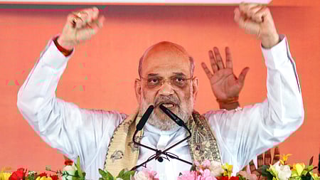 சட்டவிரோத குடியேறிகளால் தேசப் பாதுகாப்புக்கு அச்சுறுத்தல் - அமித் ஷா