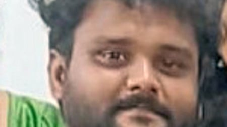 காலமானாா் 

காமேஷ்வரன்