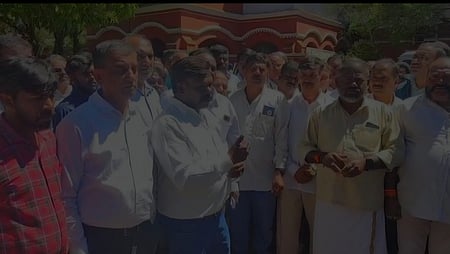 ஆட்சியா் அலுவலகத்தில் மனு அளிக்க வந்து இந்து முன்னணி உள்ளிட்ட  அமைப்பினா்