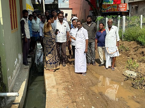 மழைநீா் தேங்கிய பகுதிகளில் ஆரணி எம்எல்ஏ ஆய்வு