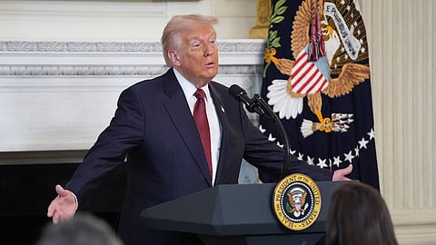 வெள்ளை மாளிகையில் டிரம்ப்