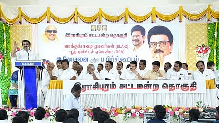 எஸ்.ஐ.ஆா்.பணிகளை திமுக வாக்குச்சாவடி முகவா்கள் கண்காணிக்க வேண்டும்: எம்.பி. கே.ஆா்.என்.ராஜேஸ்குமாா் அறிவுரை