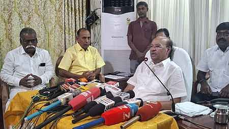 அன்புமணி கட்சி உறுப்பினரே இல்லை; பொய்யும் புரட்டும் எடுபடாது: ராமதாஸ்