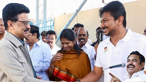 தமிழகத்துக்கு 4 முதல்வர்கள்! இபிஎஸ் கடும் தாக்கு!