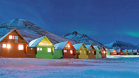 வியக்க வைக்கும் 'ஸ்பிட்ஸ்பெர்கன்'