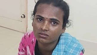 கைது செய்யப்பட்ட ஸ்ரீகவி