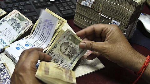 மத்திய அரசு அலுவலகங்களில் கழிவுகளை அகற்றியதால் ரூ.4,100 கோடி வருவாய்!