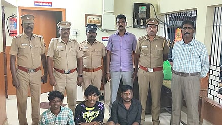 வெல்டிங் தொழிலாளி கொலைச் சம்பவத்தில் மூவா் கைது