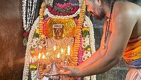 திருநெடுங்களநாதா் கோயிலில் பைரவாஷ்டமி விழா