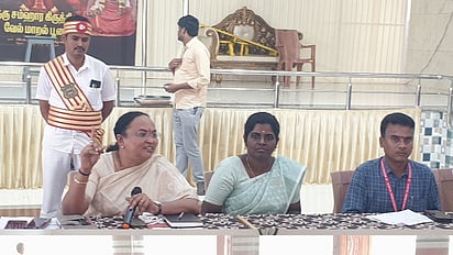 வாக்குப்பதிவு மைய நிலை அலுவலா்களுக்கான ஆலோசனைக் கூட்டம்