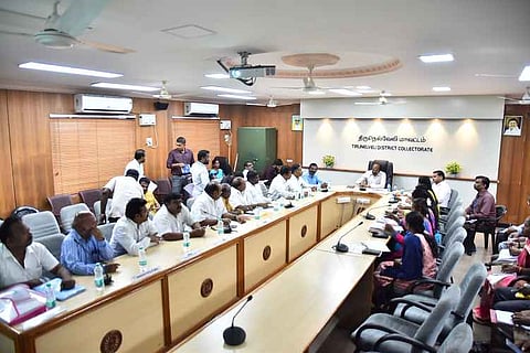 நெல்லை மாவட்டத்தில் 90% கணக்கீட்டு படிவங்கள் விநியோகம்- ஆட்சியா் இரா.சுகுமாா்