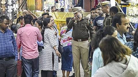லால் கிலா மெட்ரோ ரயில் நிலையம் மறு அறிவிப்பு வரும் வரை மூடல்
