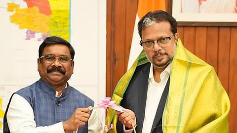 புதுச்சேரி பல்கலை.யில் டிசம்பரில்  பட்டமளிப்பு விழா: குடியரசு துணைத் தலைவா் பங்கேற்பு