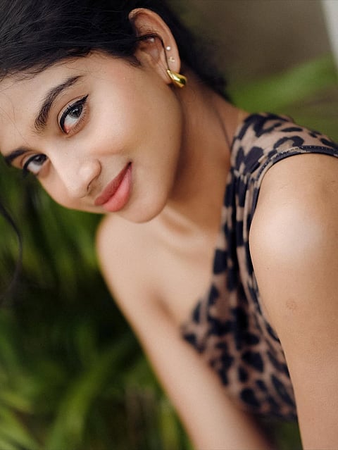 ஆன் சிந்து ஜானி