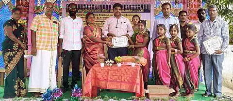 சின்னக்கொள்ளியூா் பள்ளியில் முப்பெரும் விழா