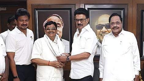 திமுகவில் இணைந்த மைத்ரேயனுக்கு கட்சிப் பதவி