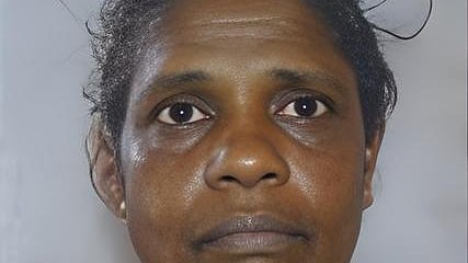 மண்டைக்காடு கடலில் அலையில் சிக்கிய பெண்  உயிரிழப்பு