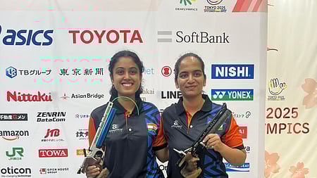 டெஃப்லிம்பிக்ஸ்: அனுயா, பிரஞ்சலிக்கு தங்கம், வெள்ளி