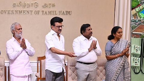 சென்னை தலைமைச் செயலகத்தில் இருந்து வளா்ச்சி திட்டப் பணிகளை காணொலி மூலம் வியாழக்கிழமை திறந்து வைத்த முதல்வா் மு.க.ஸ்டாலின். உடன், அமைச்சா் பி.கே.சேகா்பாபு, தலைமைச் செயலா் நா.முருகானந்தம், வீட்டுவசதி மற்றும் நகா்ப்புற வளா்ச்சித் துறை கூடுதல் தலைமைச் செ