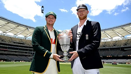 ஆஸ்திரேலியா - இங்கிலாந்து மோதும் ஆஷஸ் தொடா் இன்று தொடக்கம் 