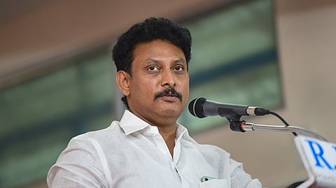 அன்பில் மகேஸ்  